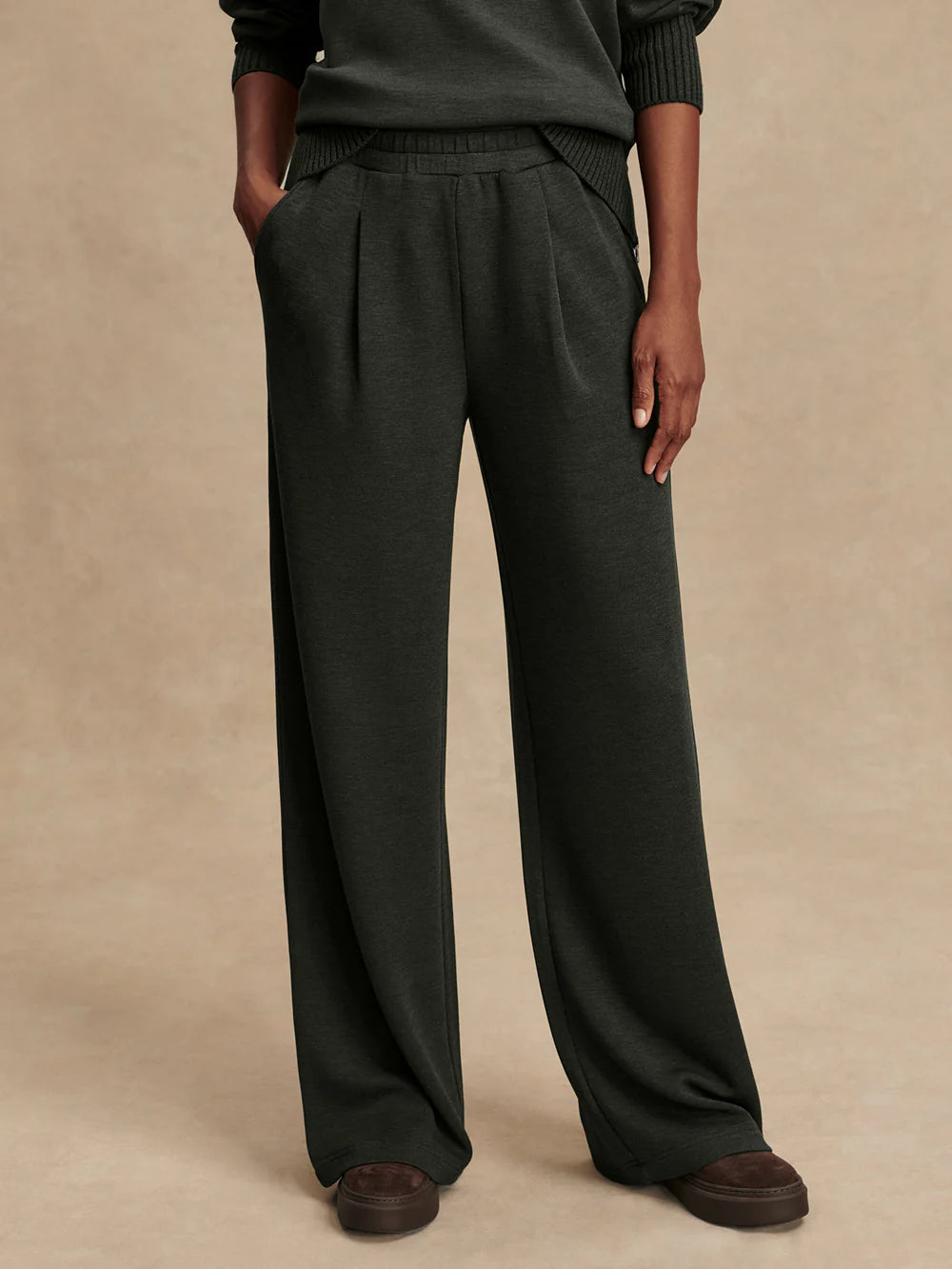 Varley Double Soft Olive Extra Wide Leg Pant