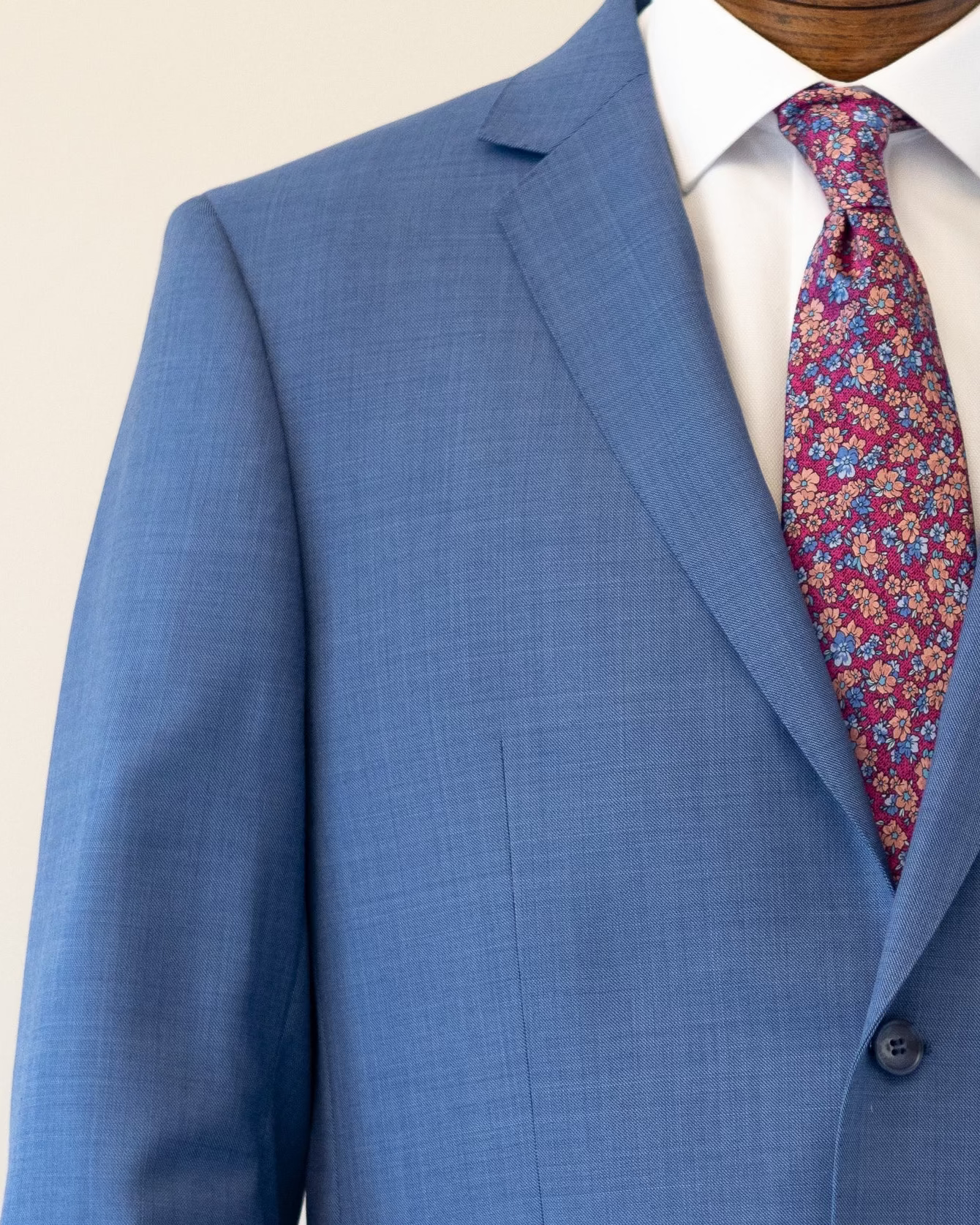 Men's Light Blue Solid Suit MA