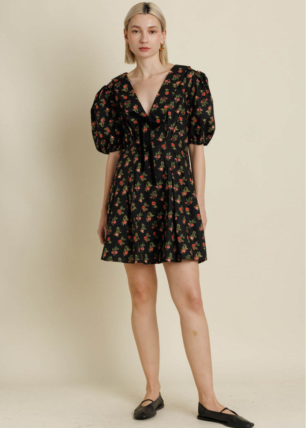 Polly Black Red Floral Mini Dress
