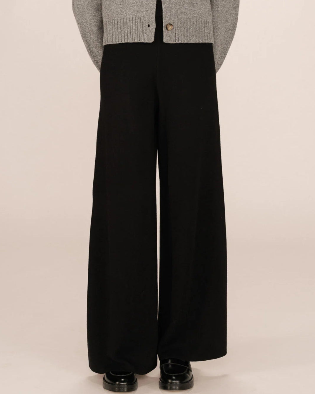 Sao Black Wide Leg Knit Pant
