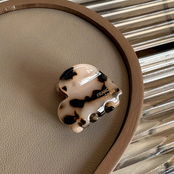 Girl's Small Heart Claw Clip